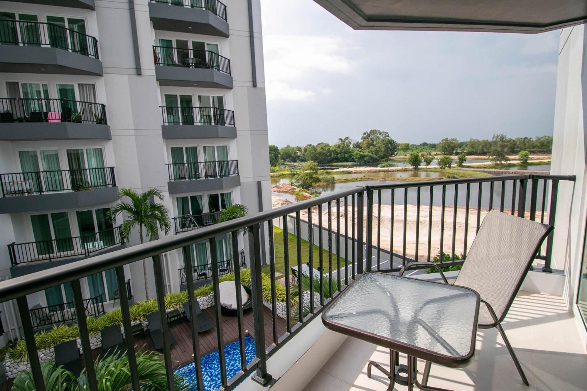 Mantra Beach Condominium Suite 2 - Mae Phim Ban Tha Fat エクステリア 写真