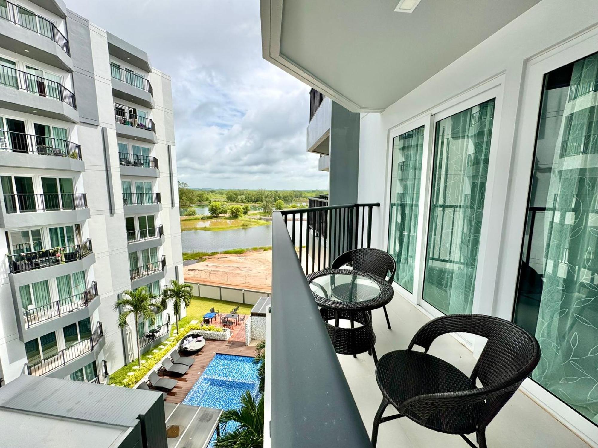 Mantra Beach Condominium Suite 2 - Mae Phim Ban Tha Fat エクステリア 写真